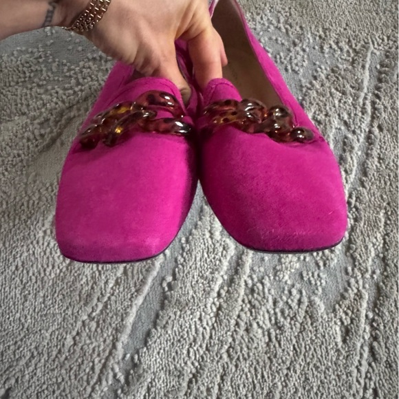 Tuckernuck fuchsia pink loafers Shoes Lily tortoise shell chain Link suede 9 - Picture 8 of 10